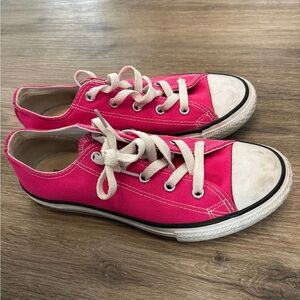 Kids Hot pink Converse
